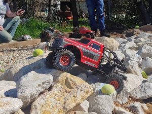 Crawler on Obstacle Course